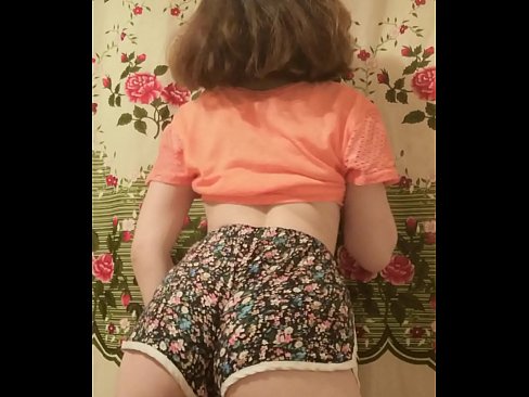 ❤️ Sexy jong baba wat haar kortbroek op kamera uittrek ️ Seksvideo op af.tube-sexer-com.ru ❤