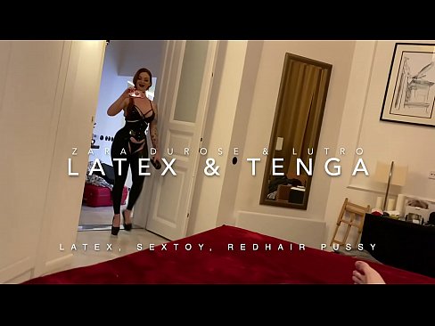 ❤️ Rooikop stiefsuster in latex kostuum befok deur stiefbroer ️ Seksvideo op af.tube-sexer-com.ru ❤