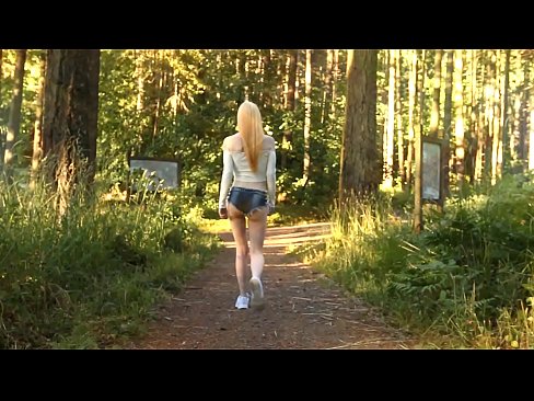 ❤️ Mooi vrou beweeg stadig, nie naakvideo nie ️ Seksvideo op af.tube-sexer-com.ru ❤